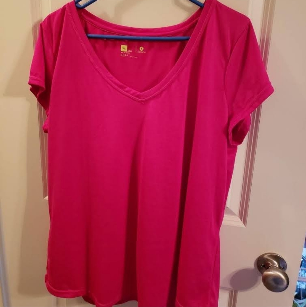 Women's Pink Xersion top sz Xl